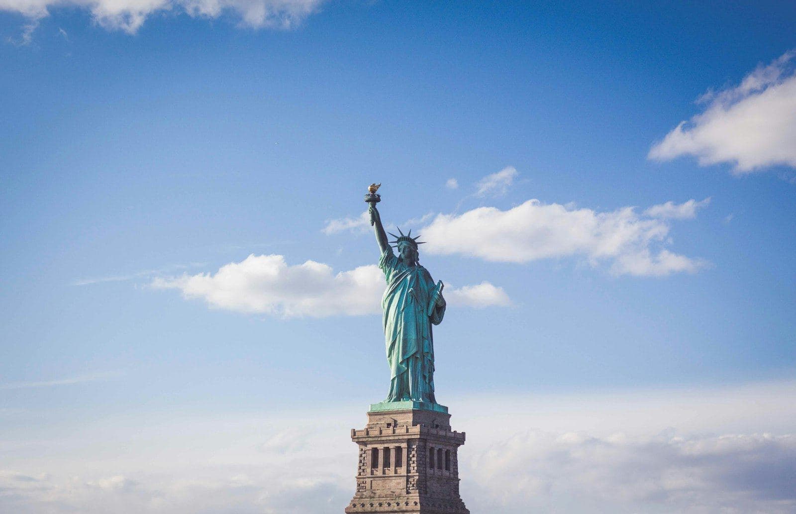 USA eSIM — stay connected from NYC to LA